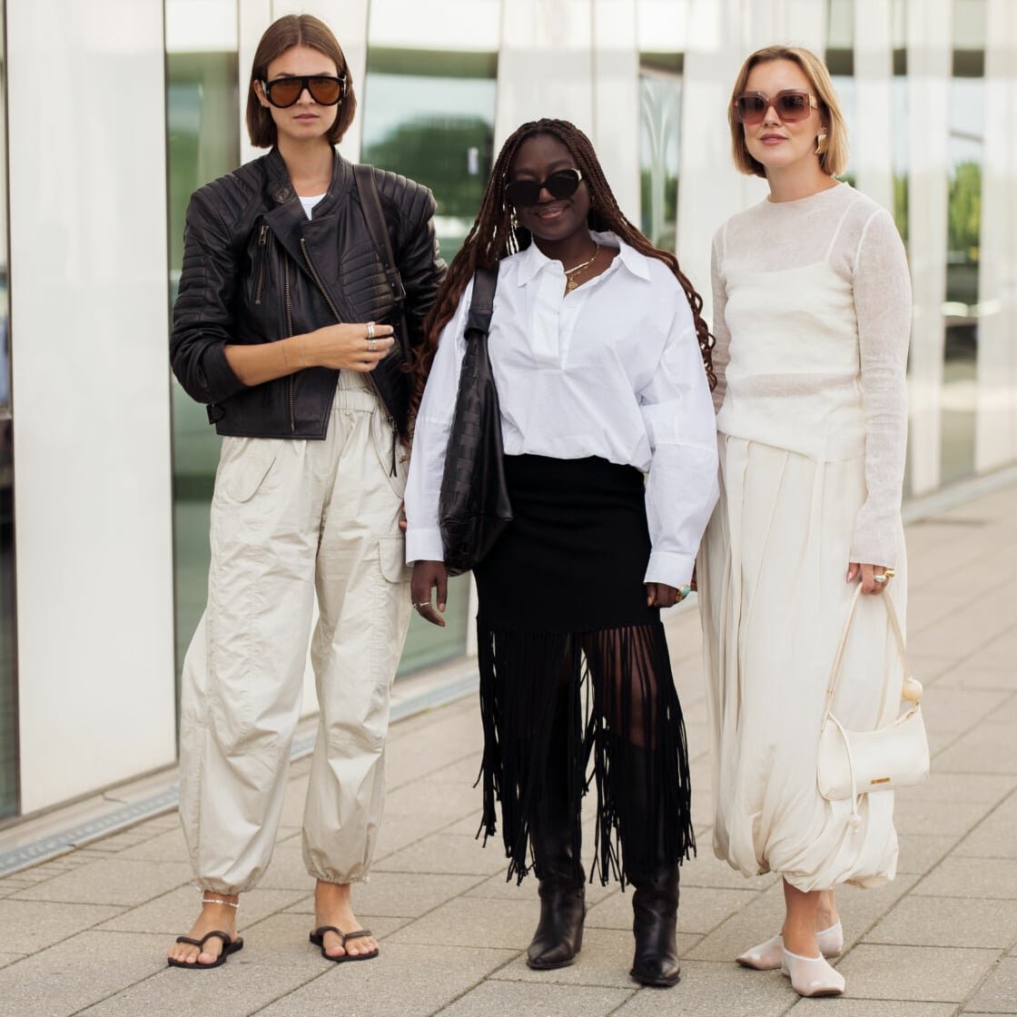 Street style wearing balloon trousers