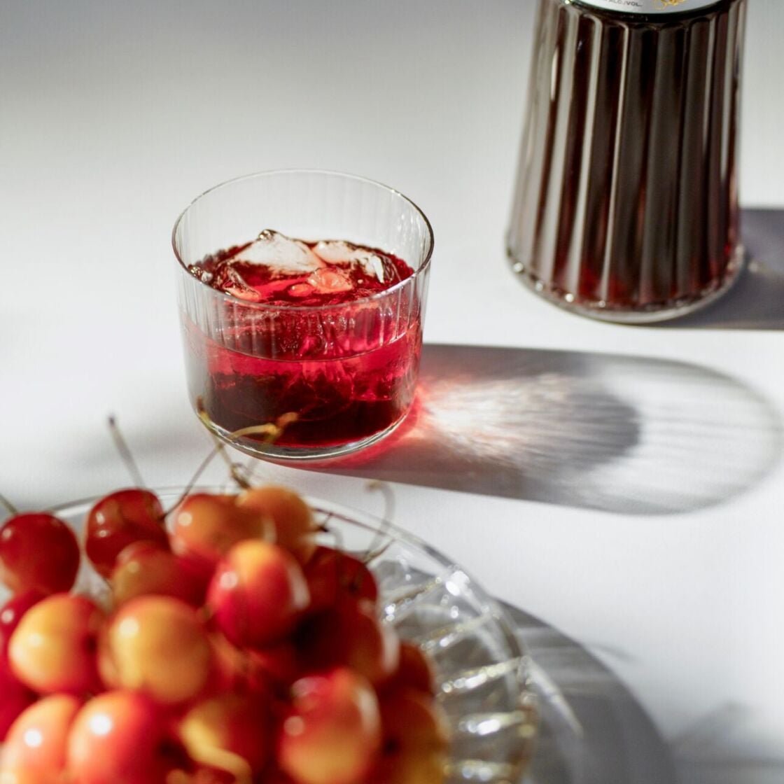 This cocktail is about to become your winter Aperol spritz alternative
