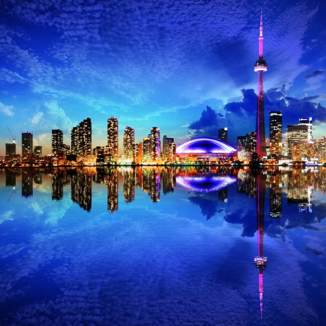 Toronto city skyline at night