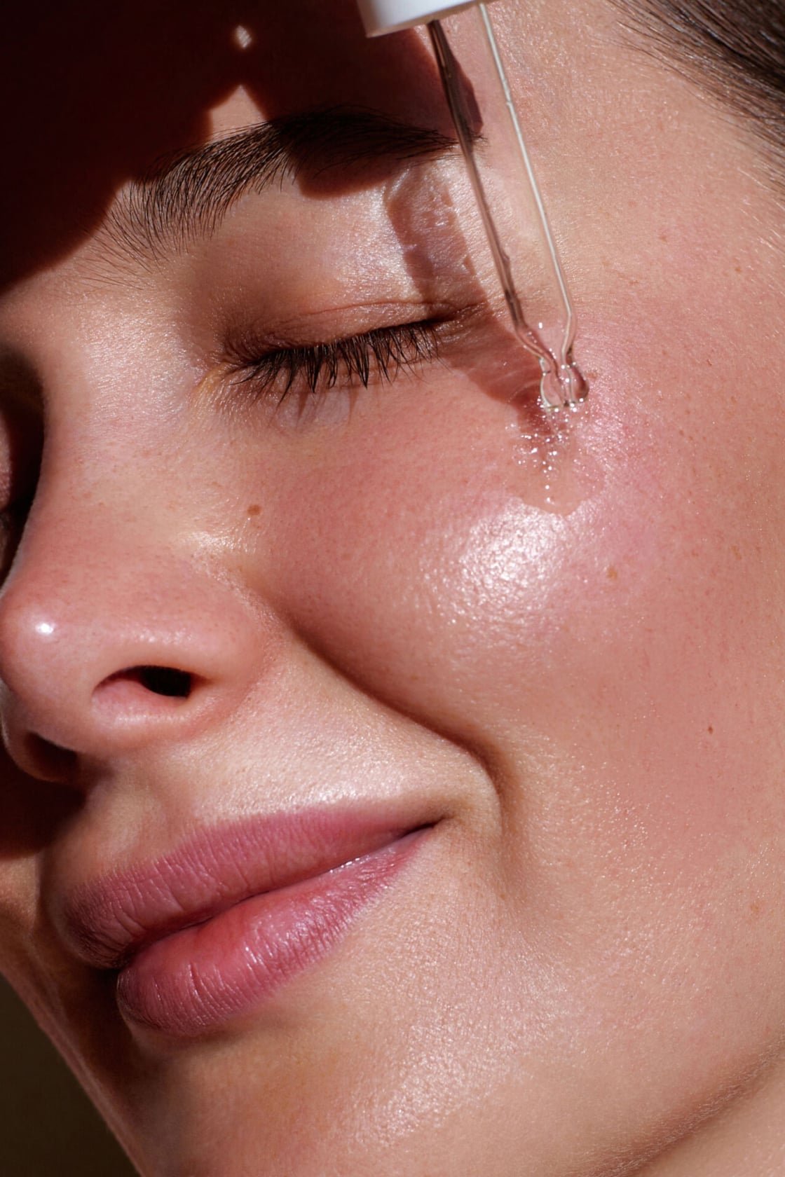 Best retinol serums recommended by skin experts